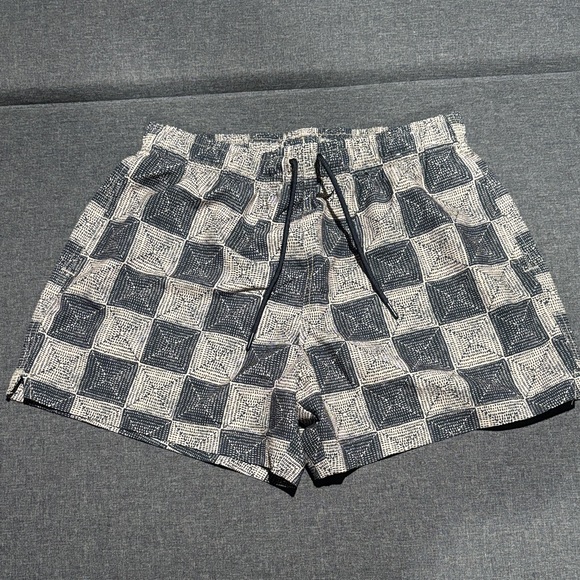 Abercrombie & Fitch Other - Geometric Patterned Swim Shorts